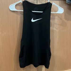 Girls Nike Dri-fit tank top